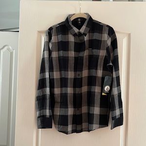 Volcom Boys XL shirt NWT